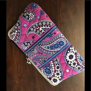 Beautiful Vera Bradley Wallet